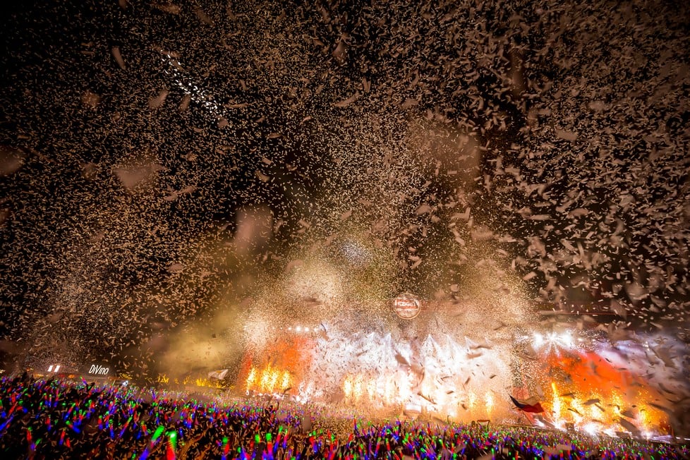 Confetti fills the air at Sziget.